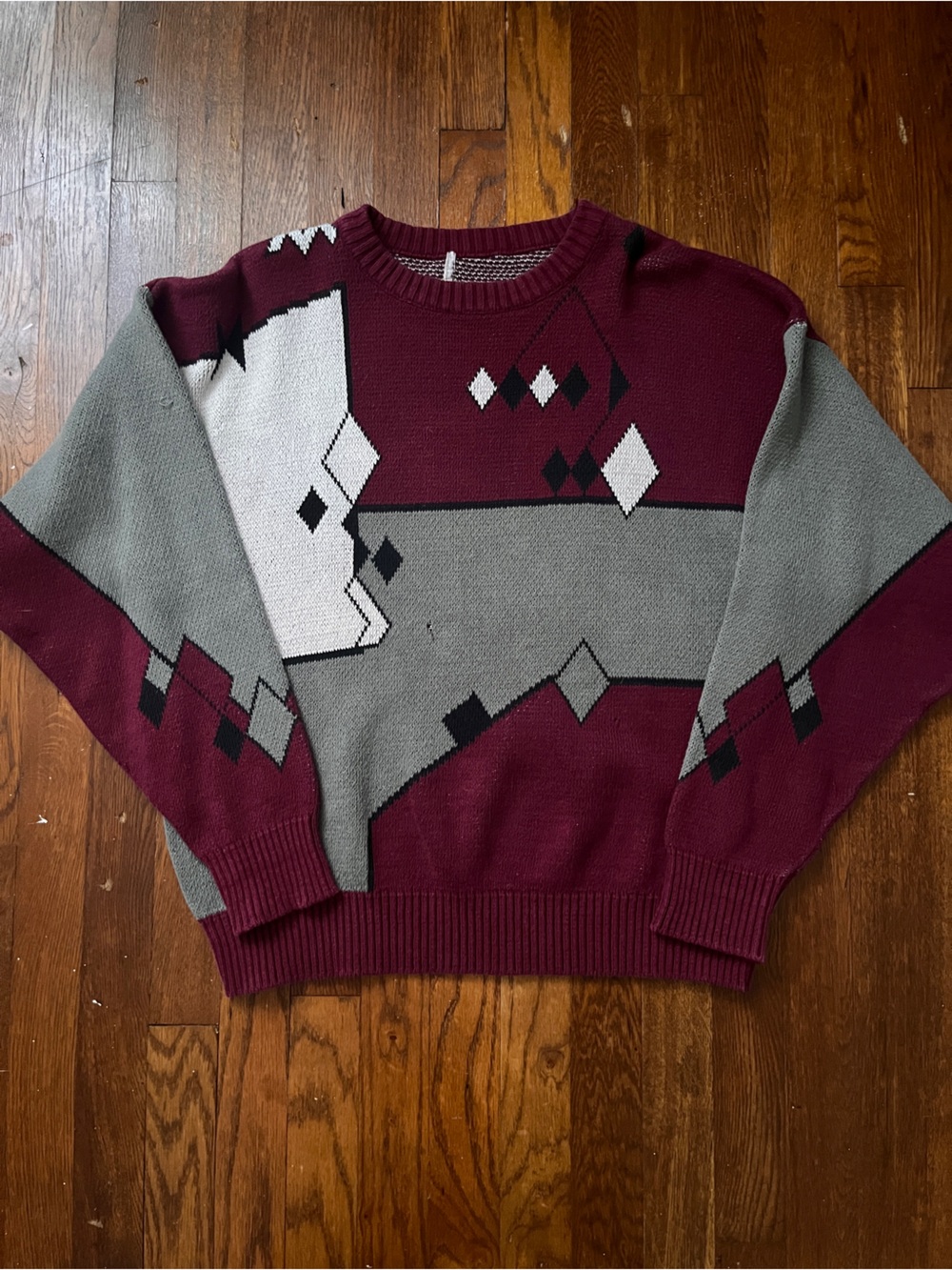 Geometric Pattern Crewneck Sweater - Burgundy & Gray